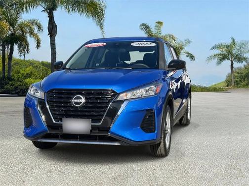 2022 Nissan Kicks S