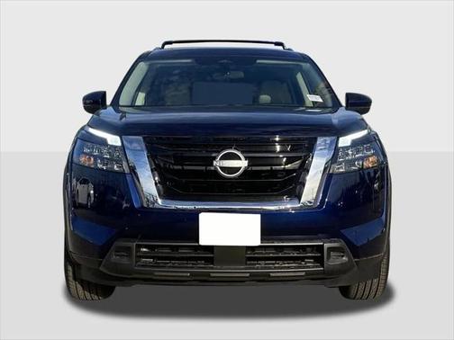 2025 Nissan Pathfinder SV FWD