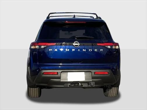 2025 Nissan Pathfinder SV FWD
