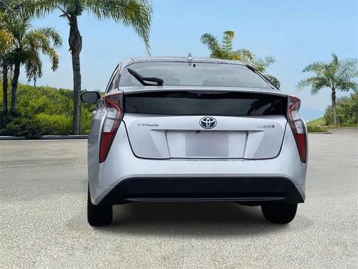 2016 Toyota Prius Two