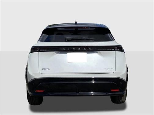 2025 Nissan ARIYA EVOLVE+