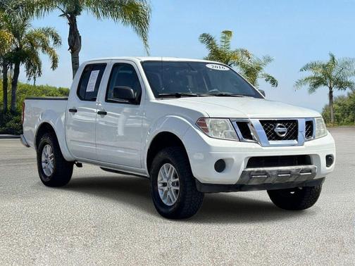 Glacier White 2016 Nissan Frontier SV