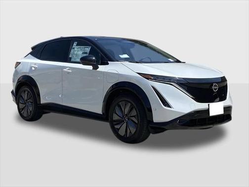 2025 Nissan ARIYA PLATINUM+