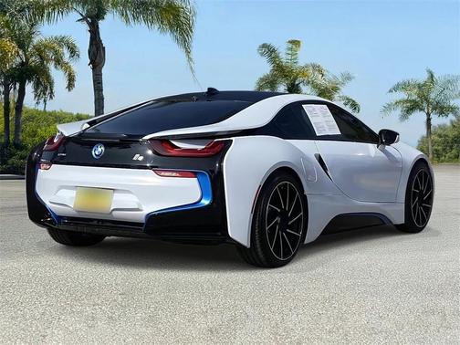 2015 BMW i8 Base