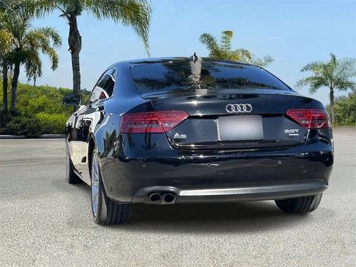 2011 Audi A5 Premium Plus