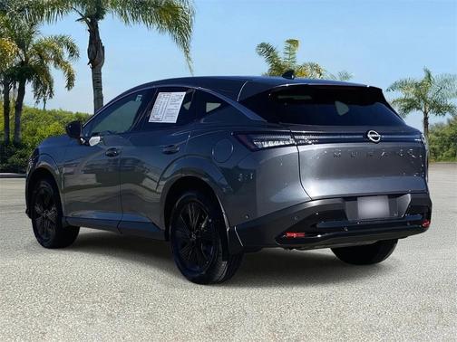 2025 Nissan Murano SV
