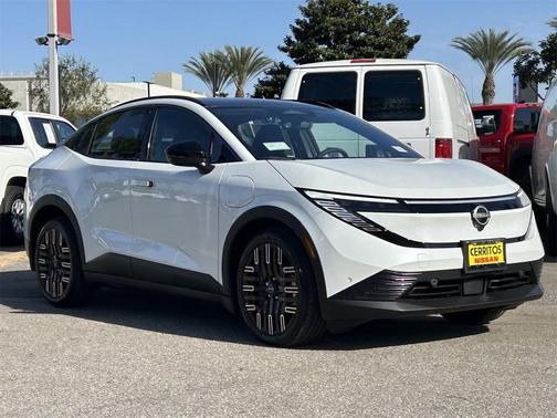 2026 Nissan Leaf PLATINUM+