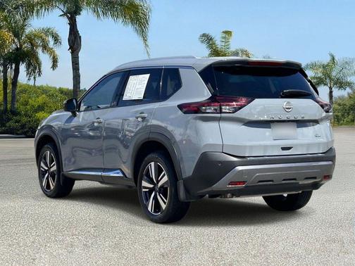 Boulder Gray 2023 Nissan Rogue SL