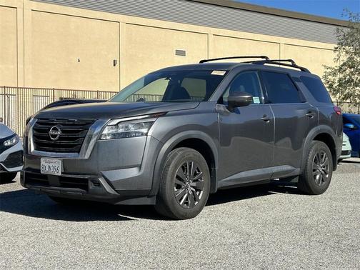 2022 Nissan Pathfinder SV 2WD