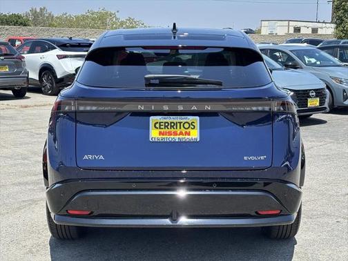 2025 Nissan ARIYA EVOLVE+