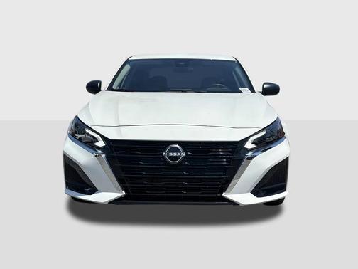 2025 Nissan Altima S FWD