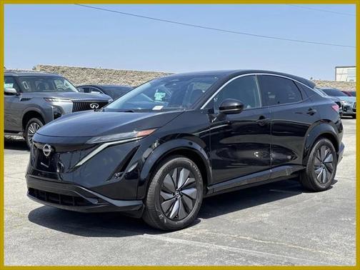 2025 Nissan ARIYA ENGAGE