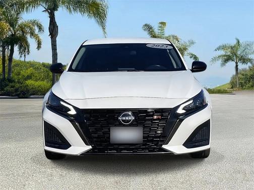 2023 Nissan Altima SR FWD
