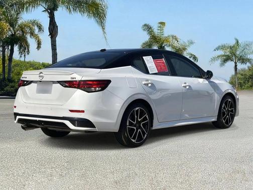 2025 Nissan Sentra SR