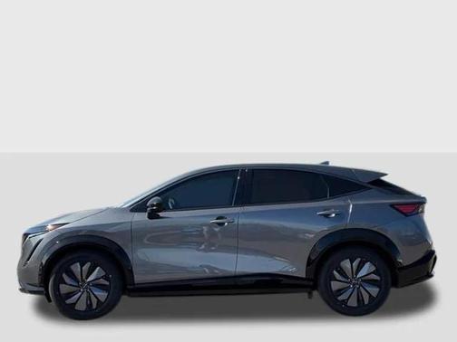 2025 Nissan ARIYA EVOLVE+