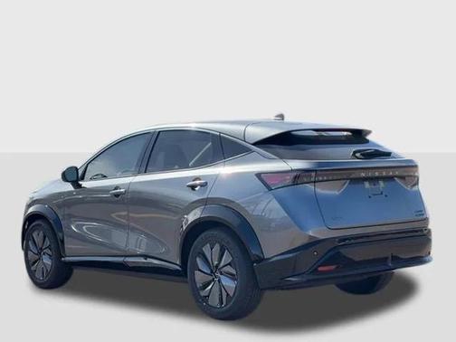 2025 Nissan ARIYA EVOLVE+