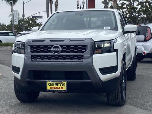 Glacier White 2026 Nissan Frontier SV
