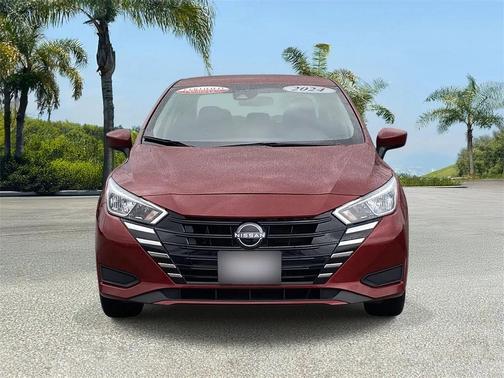 2024 Nissan Versa 1.6 SV