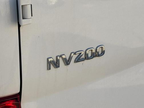 2021 Nissan NV200 S
