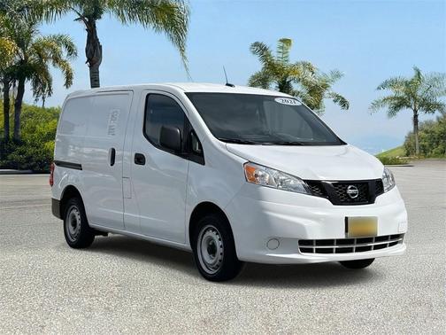 2021 Nissan NV200 S
