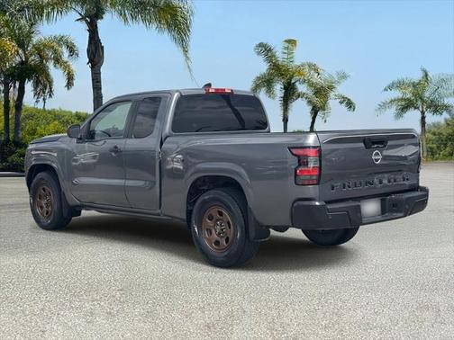 2023 Nissan Frontier S
