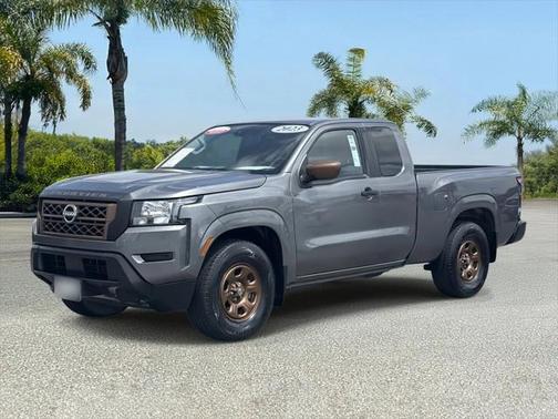 2023 Nissan Frontier S