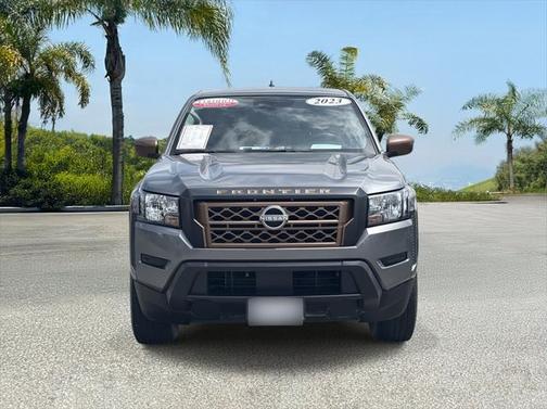 2023 Nissan Frontier S