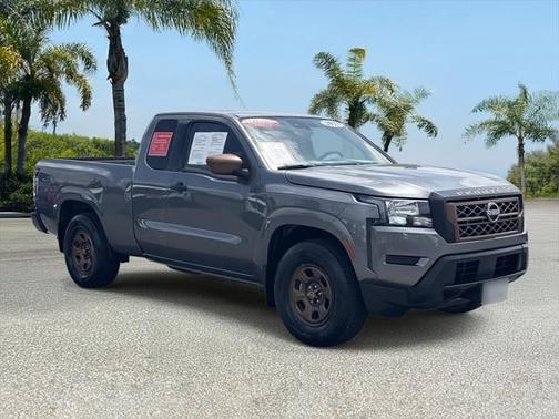 2023 Nissan Frontier S