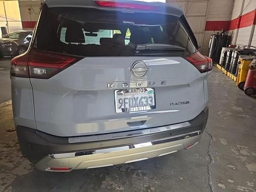 2023 Nissan Rogue Platinum