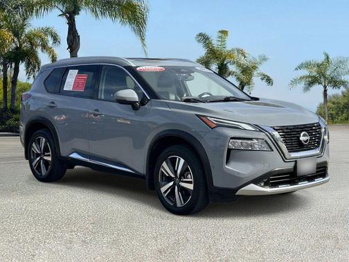 Boulder Gray Pearl 2023 Nissan Rogue Platinum