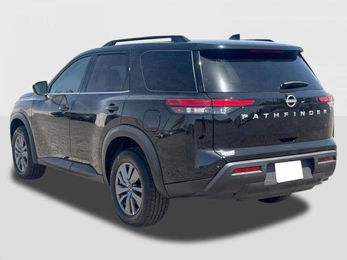 2025 Nissan Pathfinder SV FWD