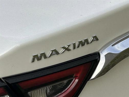 2023 Nissan Maxima SV Xtronic CVT