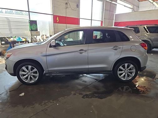 2013 Mitsubishi Outlander Sport ES