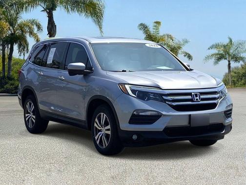 Lunar Silver 2018 Honda Pilot EX-L