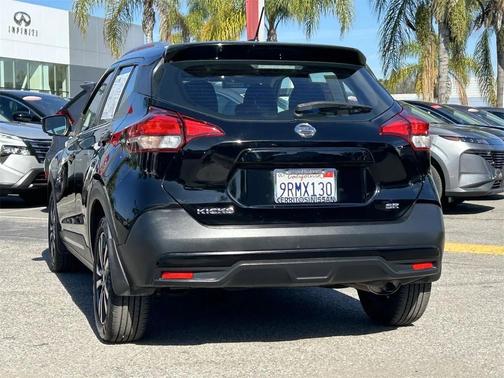 2018 Nissan Kicks SR