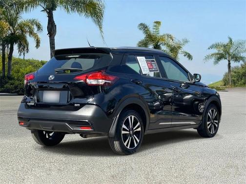 2018 Nissan Kicks SR