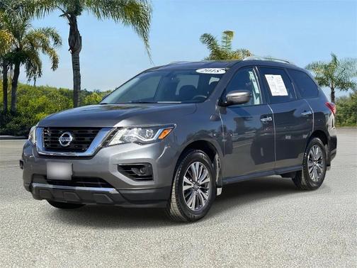 2018 Nissan Pathfinder S