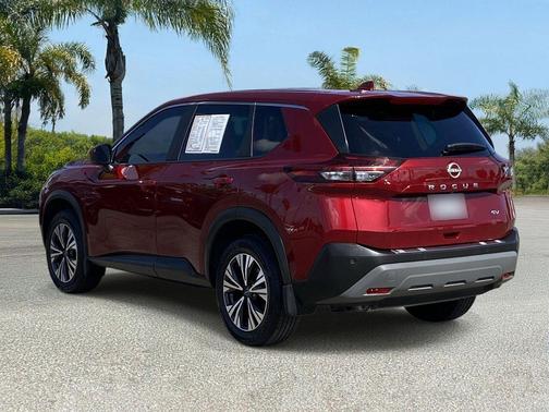 Scarlet 2023 Nissan Rogue SV