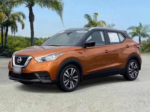 2020 Nissan Kicks SV