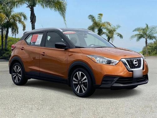 2020 Nissan Kicks SV