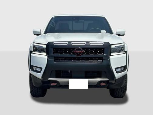 2025 Nissan Frontier PRO-X