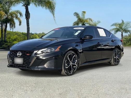 2023 Nissan Altima SR FWD