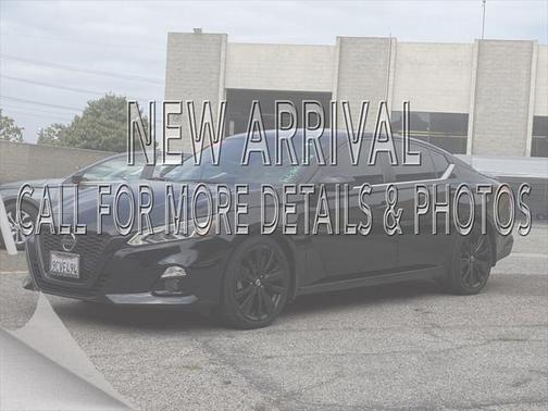 2022 Nissan Altima SR FWD