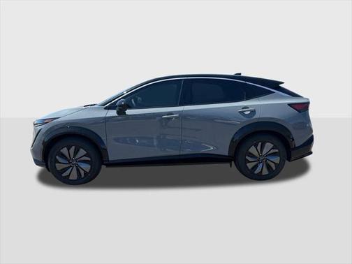 2025 Nissan ARIYA ENGAGE