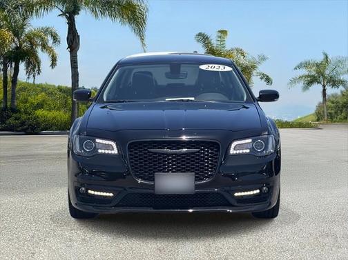 2023 Chrysler 300 Touring