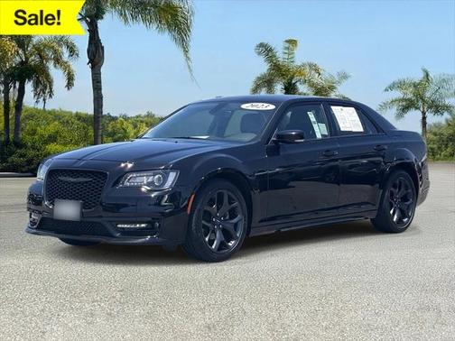2023 Chrysler 300 Touring