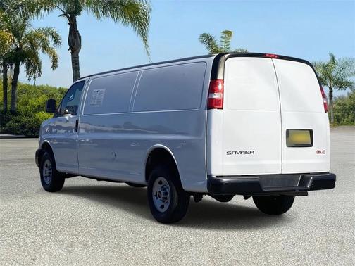 2023 GMC Savana 2500 Work Van