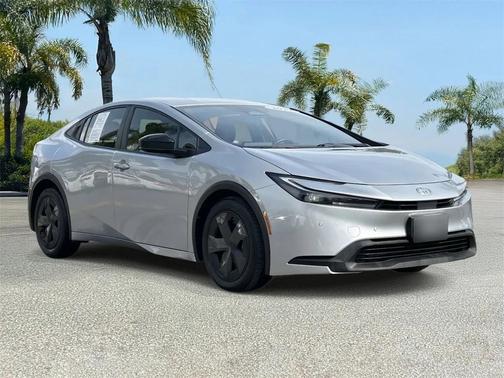 2024 Toyota Prius LE
