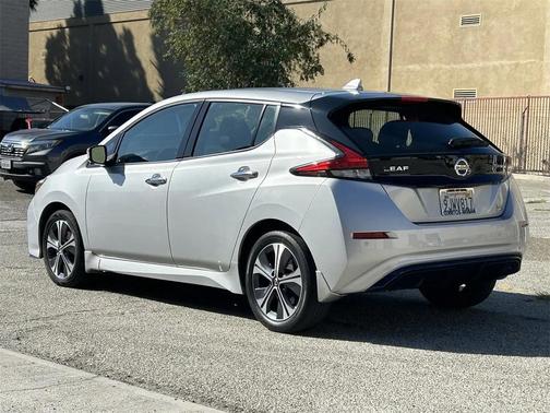 2022 Nissan Leaf SL PLUS 62 kWh