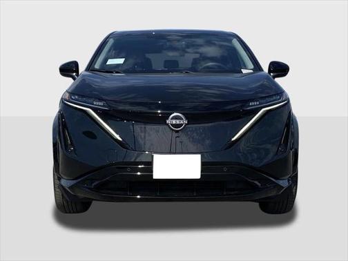 2025 Nissan ARIYA EVOLVE+